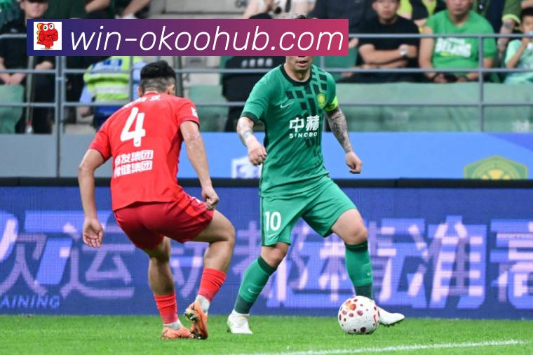 奎因休斯冰球精彩瞬间解析与球员战术全面解读